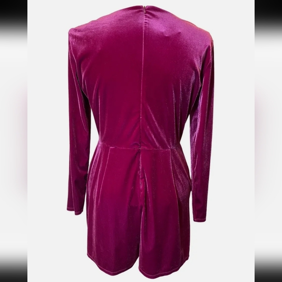 Candies long sleeve velvet Romper - Picture 2 of 9